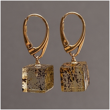 Amber earings "Square"