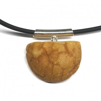 Baltic amber pendant "Drop" 2